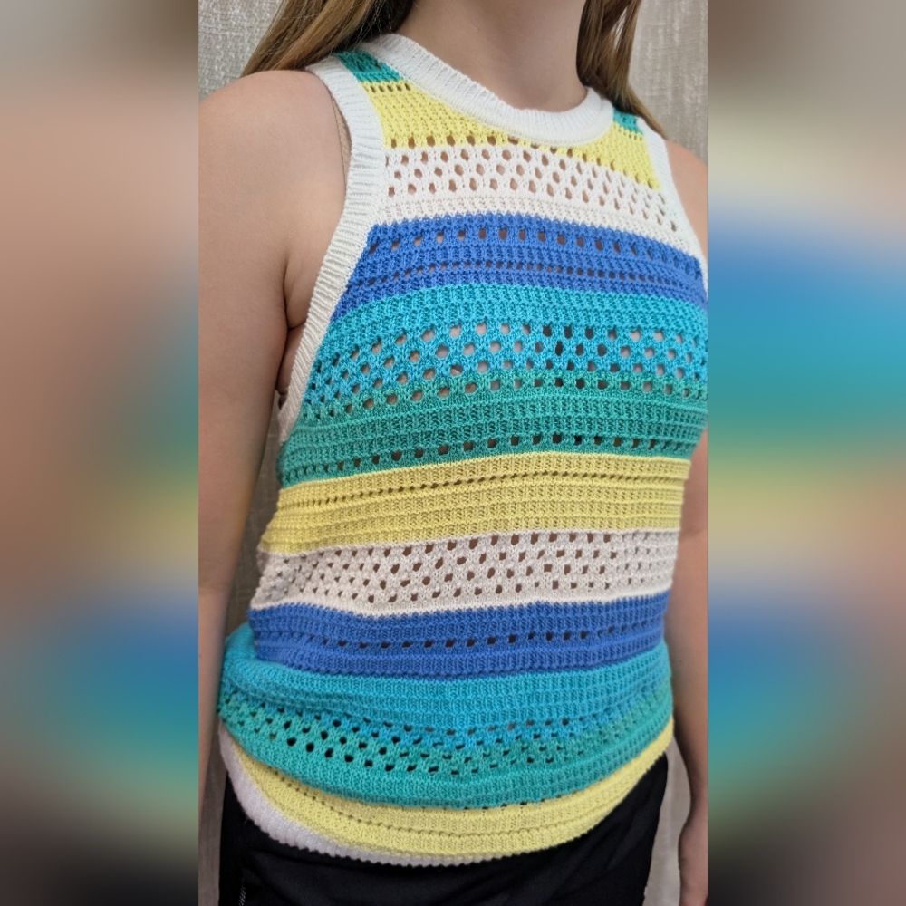 525 America Multicolor Crochet Knit Top Size Small/Medium